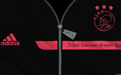 BBV电竞评论-小蜘蛛一脚踢碎对手防线